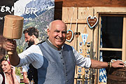 Angermaier Chef Dr. Axel Munz (©Foto: Felix Hörhager für Angermaier)